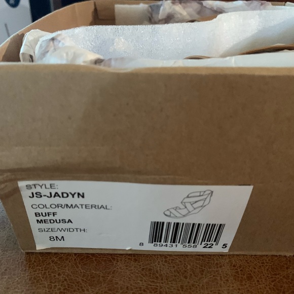 NWOT- Jessica Simpson Wedges - Buff /Nude - Picture 6 of 14